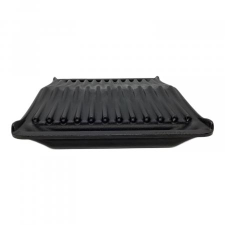 【激レア】スノーピーク　鋳鉄グリドル ハーフ　GR-015 Snow peak (スノーピーク) 鉄板 廃盤品 GR-015 鋳鉄グリドル