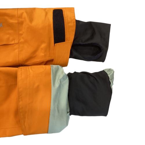 Quiksilver (クイックシルバー) スノーボードウェア(ジャケット