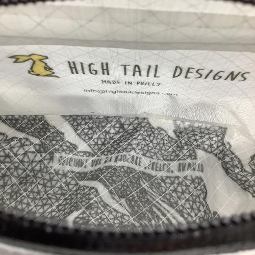 HIGH TAIL DESIGN (ハイテイルデザイン) 登山雑貨 ホワイト SKETCH 河戸良佑コラボデザイン ファニーパック Funny Pack 1L