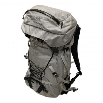 ARC'TERYX (アークテリクス) バックパック グレー 20843 Alpha AR 35 Backpack 背面長 約41～45cm 31-40L(山小屋泊)