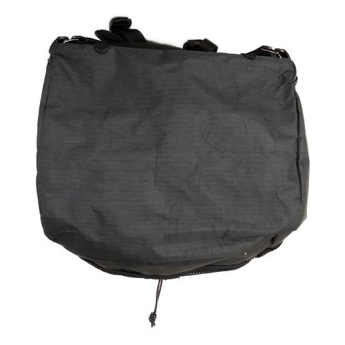 Hyperlite Mountain Gear バックパック ブラック デイブレイク22 内部ミニポーチ付属有 リニューアルモデル 完売品 DAY BREAK 22 背面長 約41～45cm 21-30L(日帰り) DYNEEMA