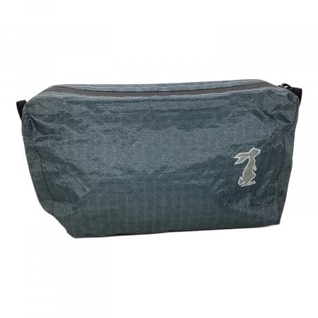 HIGH TAIL DESIGNS (ハイテイルデザイン) ショルダーバッグ グレー