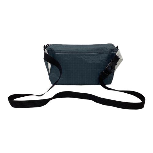 HIGH TAIL DESIGNS (ハイテイルデザイン) ショルダーバッグ グレー/Dark Pewter The Ultralight Fanny Pack v1.5 TX95 ファニーパック