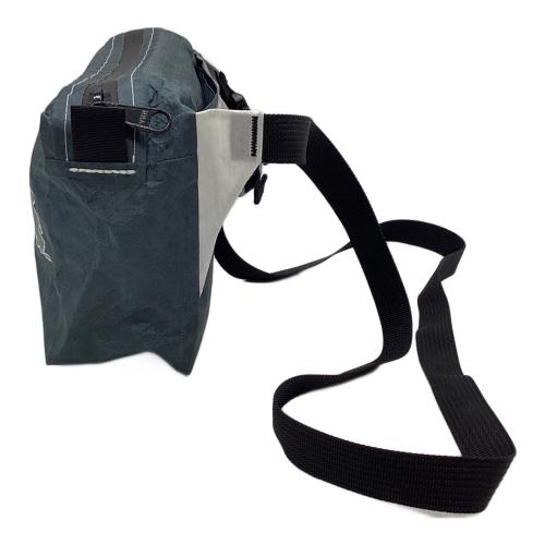 バッグ HIGH TAIL DESIGNS Fanny Pack HIGH TAIL DESIGNS × Hannah Beimborn / Watercolor Series The