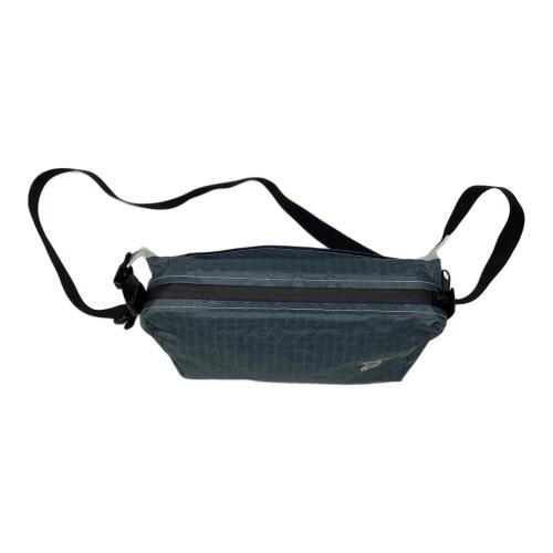 HIGH TAIL DESIGNS (ハイテイルデザイン) ショルダーバッグ グレー/Dark Pewter The Ultralight Fanny Pack v1.5 TX95 ファニーパック