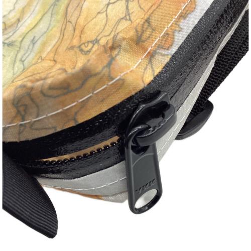 HIGH TAIL DESIGNS ショルダーバッグ 完売品 HANNAH BEMBORN Watercolor Series The Ultralight Fanny Pack ファニーパック Red Rock Canyon柄