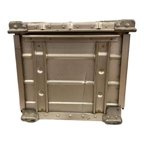 収納ケース 目安100L程度・メタルトランク 約84×45×45(h)㎝ 折りたたみアルミコンテナ