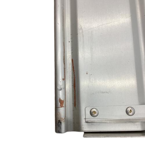 収納ケース 目安100L程度・メタルトランク 約84×45×45(h)㎝ 折りたたみアルミコンテナ