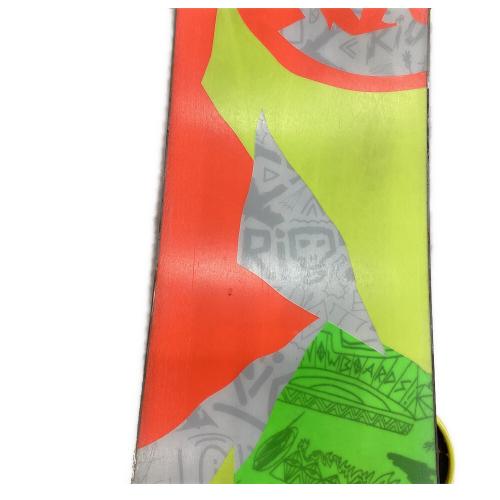 Volkl (フォルクル) RIOT スノーボード キズ有 152cm ライトグリーン