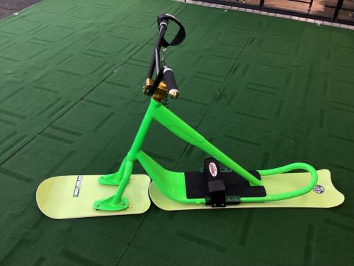 INSANE TOYS スノースクート ライトグリーン