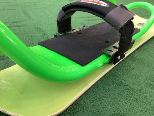 スノースクート インセントイズ  ジャンク扱い たのメル便発送 INSANE TOYS スノースクート ライトグリーン｜トレファクONLINE