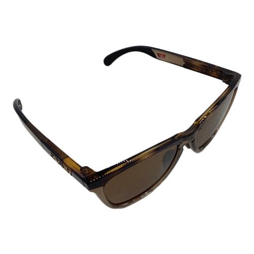 OAKLEY (オークリー) サングラス OO9284A-0755 ブラウン フロッグスキン レンジ