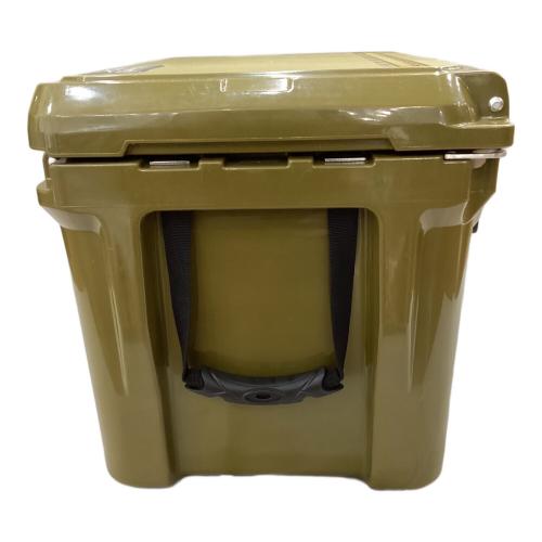 ICELAND COOLER (アイスランドクーラー) クーラーボックス 35QT オリーブ