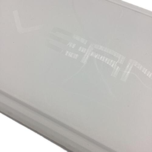 verne (ベルン) アウトドアテーブル シルバー トレッキングパッド