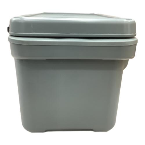 真空断熱クーラー クーラーボックス HUGEL モスグリーン