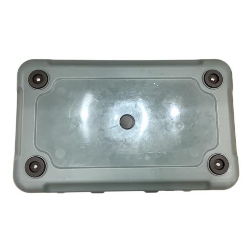 真空断熱クーラー クーラーボックス HUGEL モスグリーン