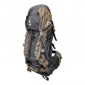 deuter (ドイター) バックパック ブラック エアコンタクトライト 40+10 SL