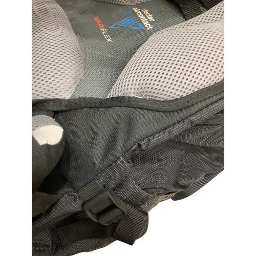 deuter (ドイター) バックパック ブラック エアコンタクトライト 40+10 SL