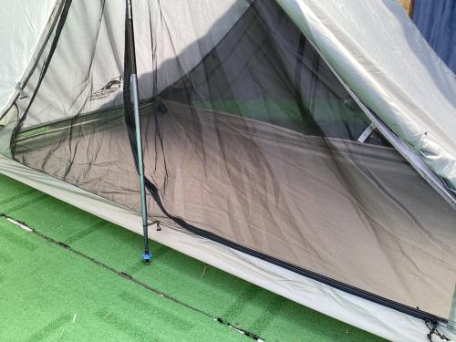 ONETIGRIS (ワンティグリス) 登山用テント トレッキングポール等で設営可 Hillridge