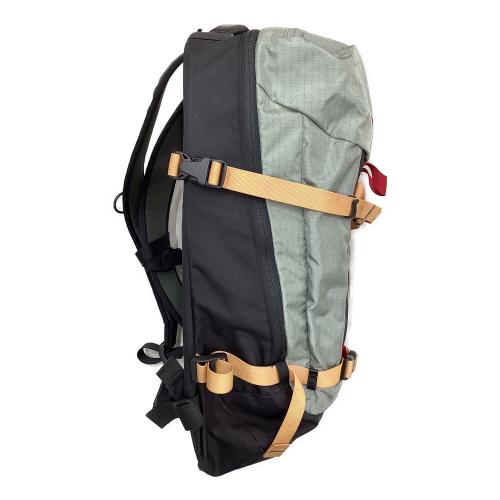 ARC'TERYX (アークテリクス) バックパック フィリピン製 廃盤品/バックカントリー向け @ グレー×ブラック サイロ18/SILO18