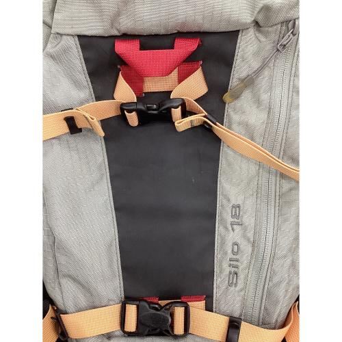 ARC'TERYX (アークテリクス) バックパック フィリピン製 廃盤品/バックカントリー向け @ グレー×ブラック サイロ18/SILO18