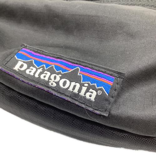 Patagonia (パタゴニア) ショルダーバッグ ブラック ライトウェイトトラベルミニヒップバッグ