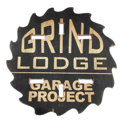 GRIND LODGE (グラインドロッジ) アウトドアチェア tattam ウッドスツール大