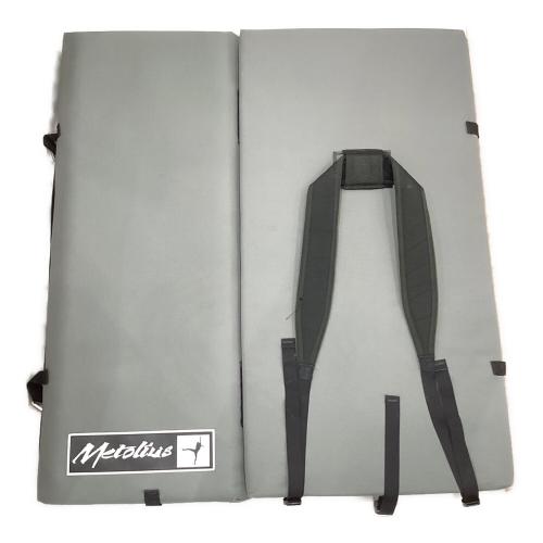 METOLIUS (メトリウス) 登山雑貨 約91×85×7㎝(展開時) グレー クラッシュパッド