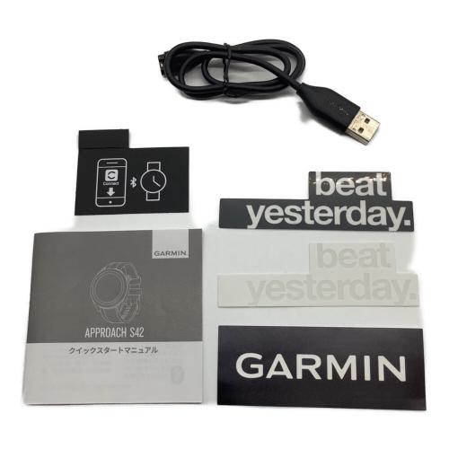 GARMIN (ガーミン) ゴルフGPSナビ 010-02572-20 元箱・充電ケーブル付 通電確認済程度Ｂ ブラック GPS Approach S42