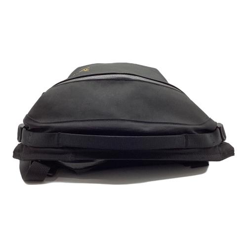 ARC'TERYX (アークテリクス) ショルダーバッグ 24019-129570 ブラック
