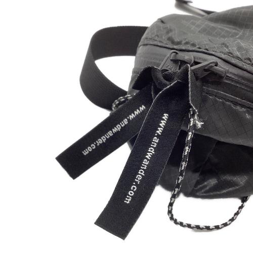 and wander (アンドワンダー) バックパック 574-2975139 22年モデル ブラック sil waist bag