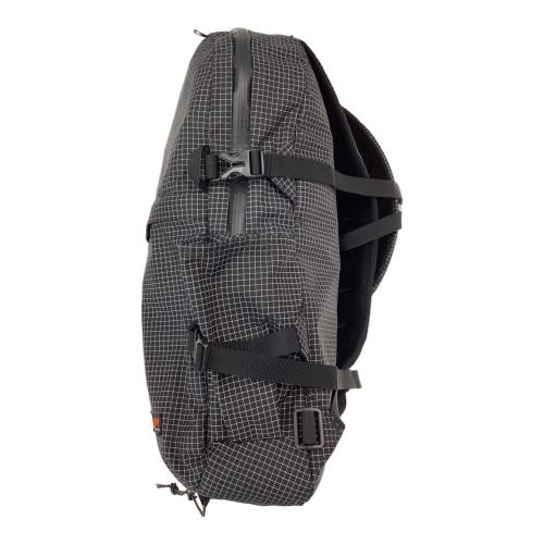 JINDAIJI MOUNTAIN WORKS (ジンダイジマウンテンワークス) バックパック X-Grid/210D グレー onedayboyslim “skbs”