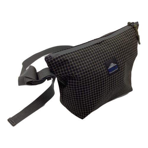 SOLA TITANIUM GEAR (ソラチタニウムギア) ロックサコッシュ ショルダーバッグ ブラック