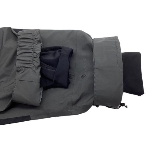 VOLCOM (ボルコム) TDS INF GORE-TEX JACKET スノーボードウェア(ジャケット) G0452600 25-26モデル @ メンズ SIZE L ブラック