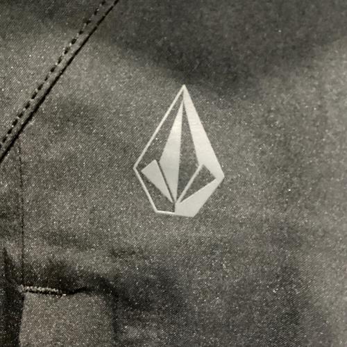 VOLCOM (ボルコム) TESTER 3L GORE-TEX JACKET スノーボードウェア(ジャケット) G0652602 25-26モデル @ メンズ SIZE XL ブラック