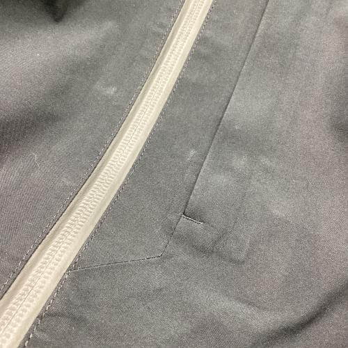 VOLCOM (ボルコム) TESTER 3L GORE-TEX JACKET スノーボードウェア(ジャケット) G0652602 25-26モデル @ メンズ SIZE XL ブラック