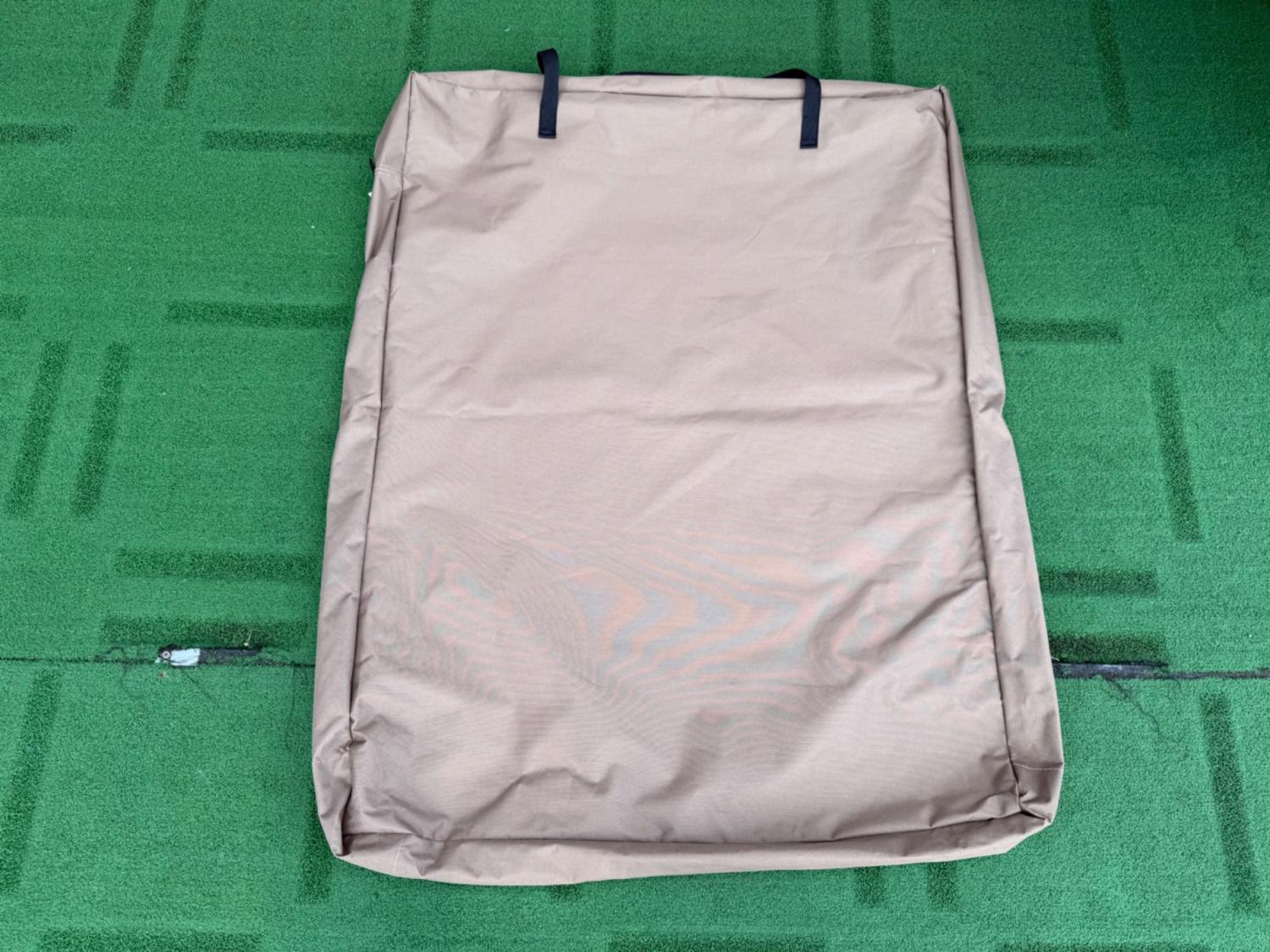 QUALZ (クオルツ) コットテント 保管に伴うキズ有 イージーキャンパー