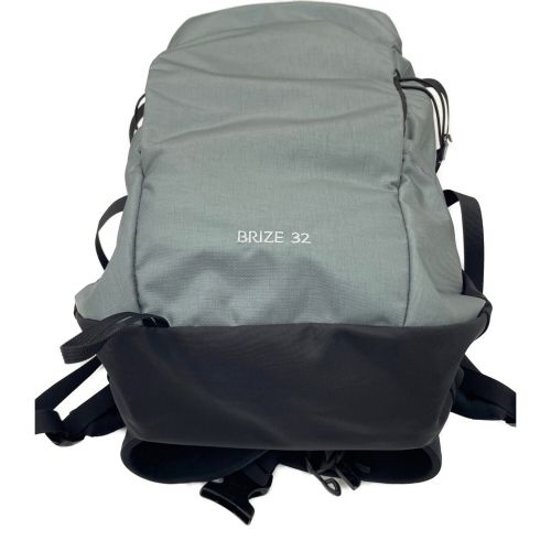 ARC'TERYX (アークテリクス) バックパック グレー 背面長 約46～50cm 31-40L(山小屋泊) 18795 BRIZE 32