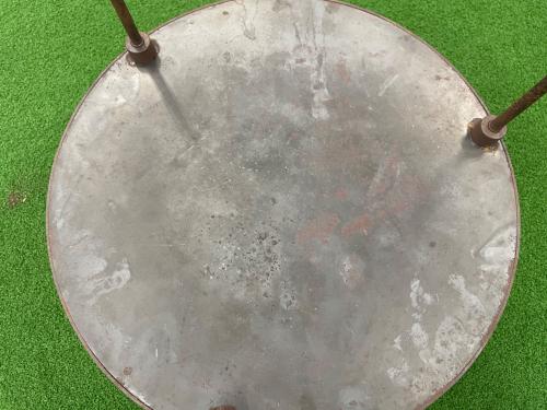 Sanzoku Mountain (サンゾクマウンテン) 焚火台 ※10cm脚セット・ボルト