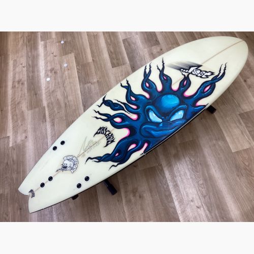 LOST (ロスト) ショートボード 5'7"×19’/4”×2’/4” ROUND NOSE FISH トライフィンタイプ スワローテール