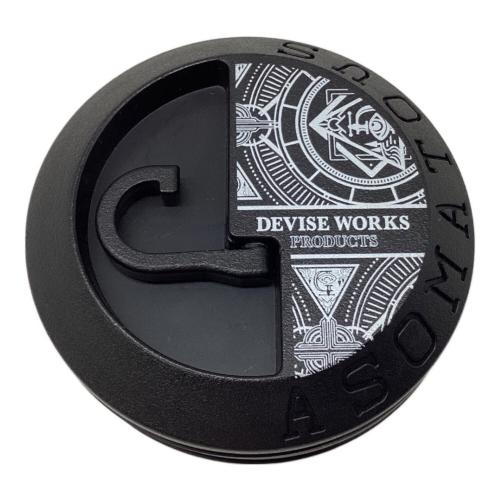 ASOMATOUS フック ブラック 紋章柄 ＠ DEVISE WORKS ハングバーガー