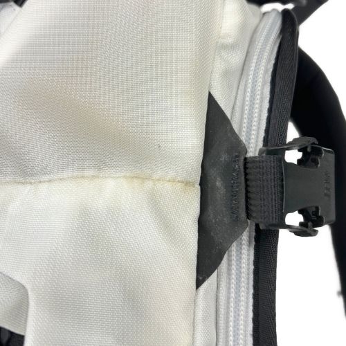 THE NORTH FACE (ザ ノース フェイス) バックパック 35L ホワイト×ブラック バックカントリー向け @ チュガッチ35 背面長 約46～50cm 21-30L(日帰り) NM62352