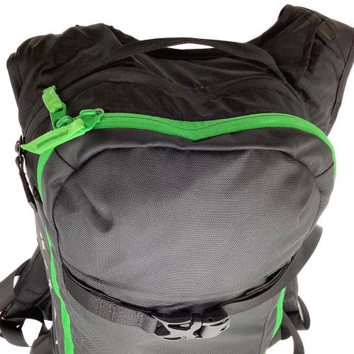 BLACK DIAMOND (ブラックダイヤモンド) リュック ブラック×グリーン DOWNPATROL15