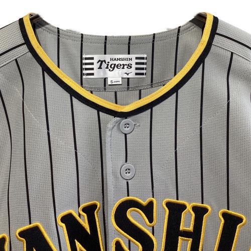 阪神タイガース (ハンシンタイガース) 応援グッズ Sサイズ グレー ビジター ＠ ユニフォーム 梅野隆太郎【2】 レプリカ
