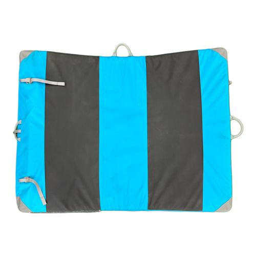 Moon (ムーン)　ムーン ウォーリアー クラッシュ パッド  ＠ WARRIOR CRUSH PAD (BLUE JEWEL) 2020 | 登山雑貨 ブルー