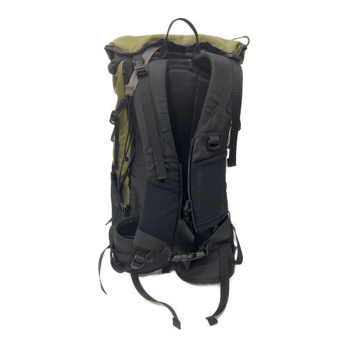 PAAGO WORKS (パーゴワークス) バックパック 33L オリーブ BUDDY 33