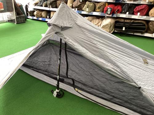 SIX MOON DESIGNS (シックスムーンデザインズ) Lunar Solo 122×229×122cm 1人用