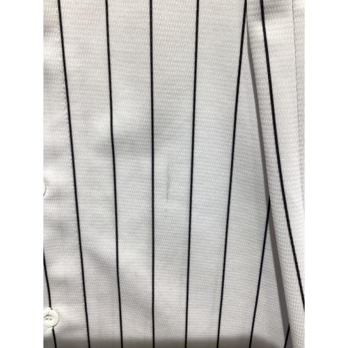 千葉ロッテマリーンズ (チバロッテマリーンズ) 応援グッズ Lサイズ ホワイト×ブラック 2023年ホームユニフォーム ユニフォーム 山口航輝【51】 レプリカ