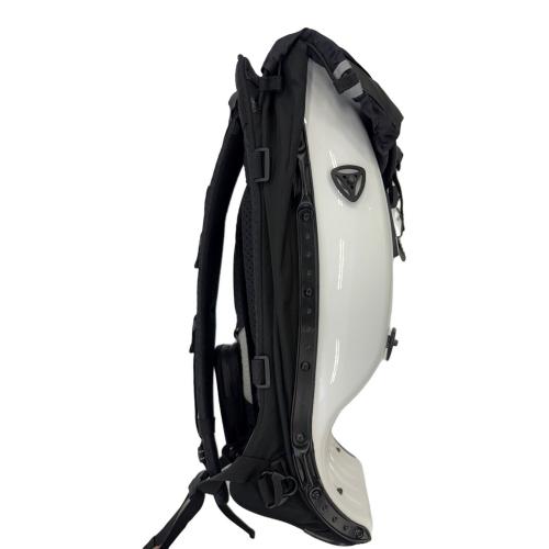 BOBLBE-E (ボブルビー) リュック ホワイト×ブラック ハードシェルバックパック megalopolis 25L