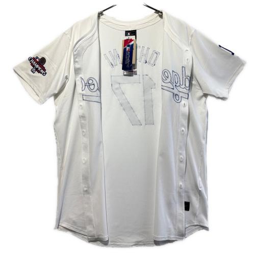 ロサンゼルスドジャース 応援グッズ SIZE 48 ホワイト WS優勝バッチ付き ファナティックス・ジャパン ユニフォーム 大谷翔平【17】